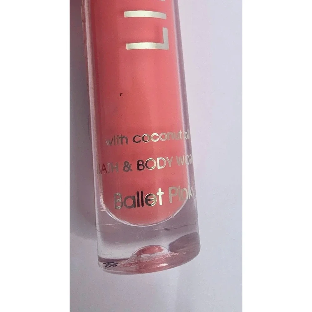 Bath & Body Works Lip Oil Set Poppy Red Ballet Pink Coconut Oil 0.11 oz 2 Pack